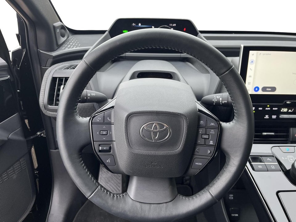 Toyota bZ4X Executive 5d