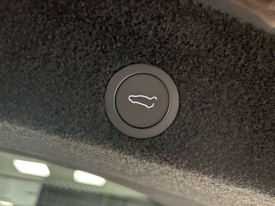 Tesla Model Y Premium Long Range RWD 5d