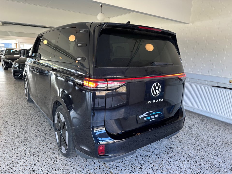 VW ID.Buzz 77 Style SWB 5d