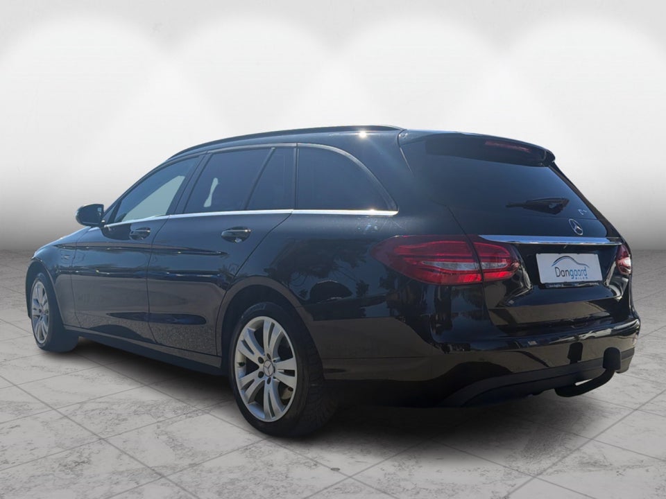 Mercedes C220 d 2,2 Avantgarde stc. aut. 5d