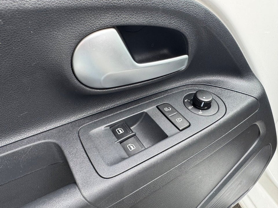 VW Up! 1,0 MPi 60 Move Up! BMT 5d