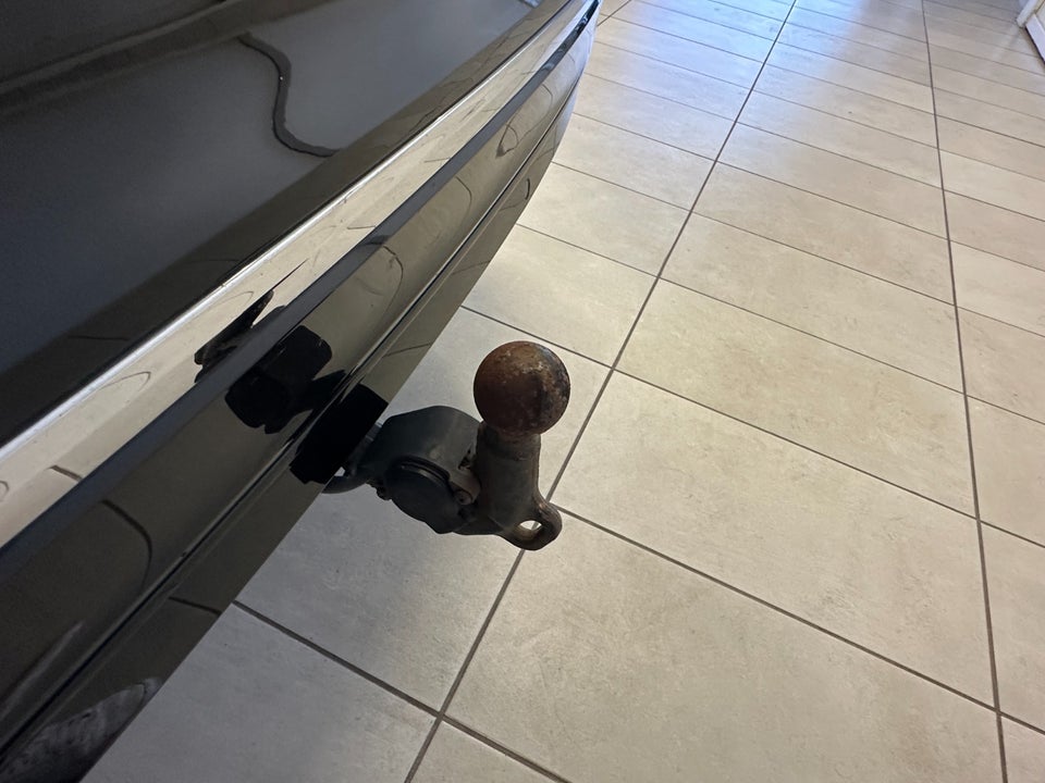 VW Tiguan 2,0 TDi 190 R-line DSG 4Motion 5d