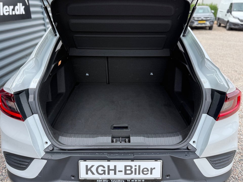 Renault Arkana 1,6 E-Tech Intens 5d