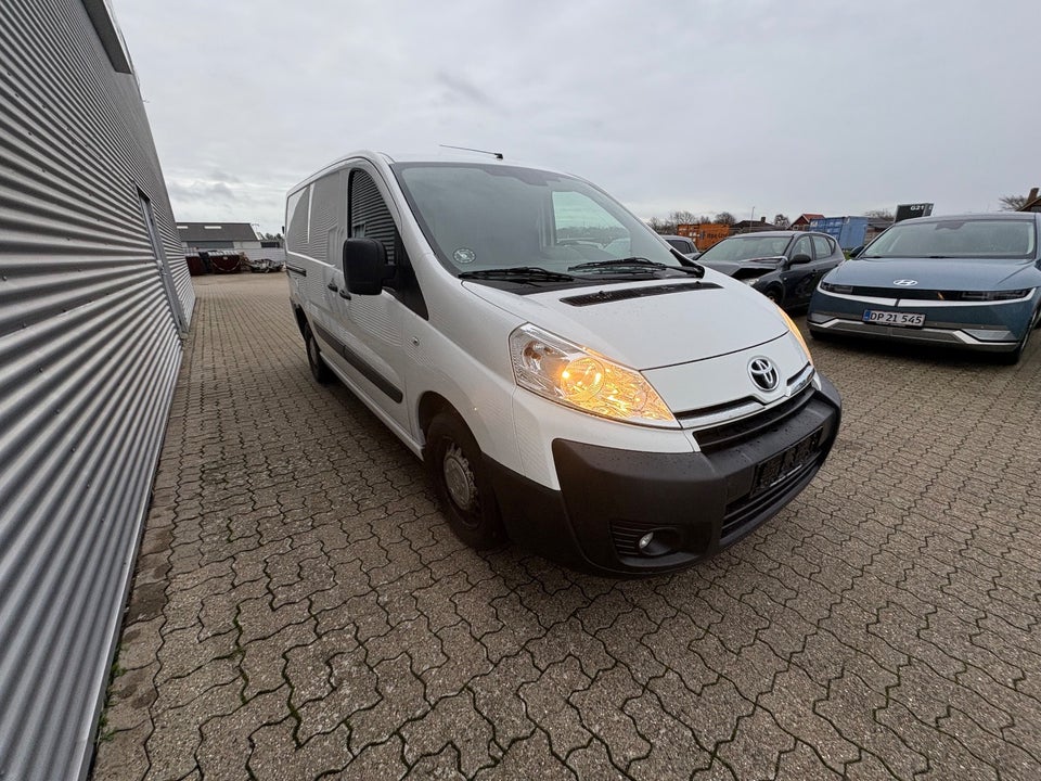 Toyota ProAce 1,6 D 90 T0 L2H1 4d