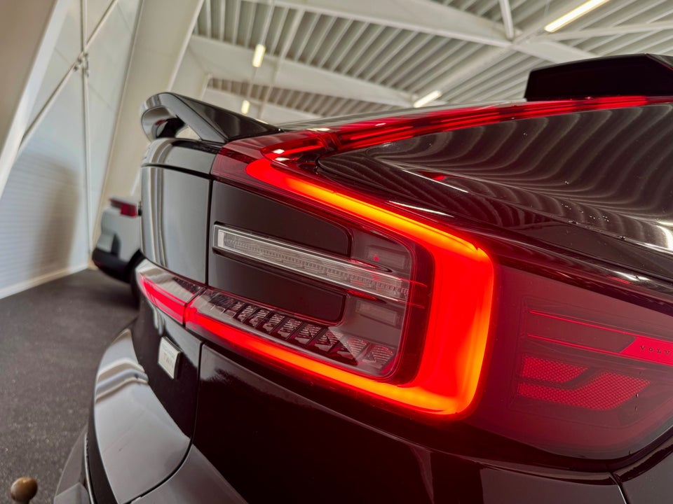 Volvo C40 P8 ReCharge Twin Plus 5d