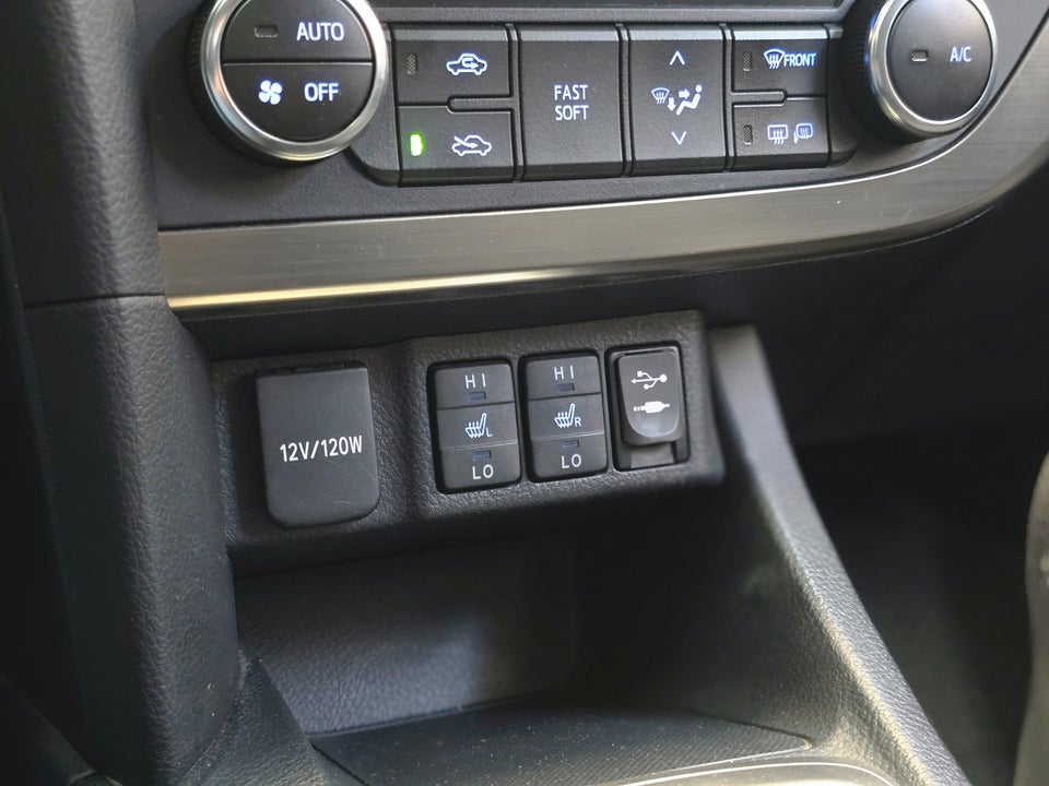 Toyota Auris 1,6 T2 MDS 5d