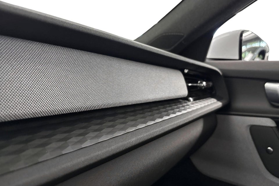 Polestar 2 Long Range 5d