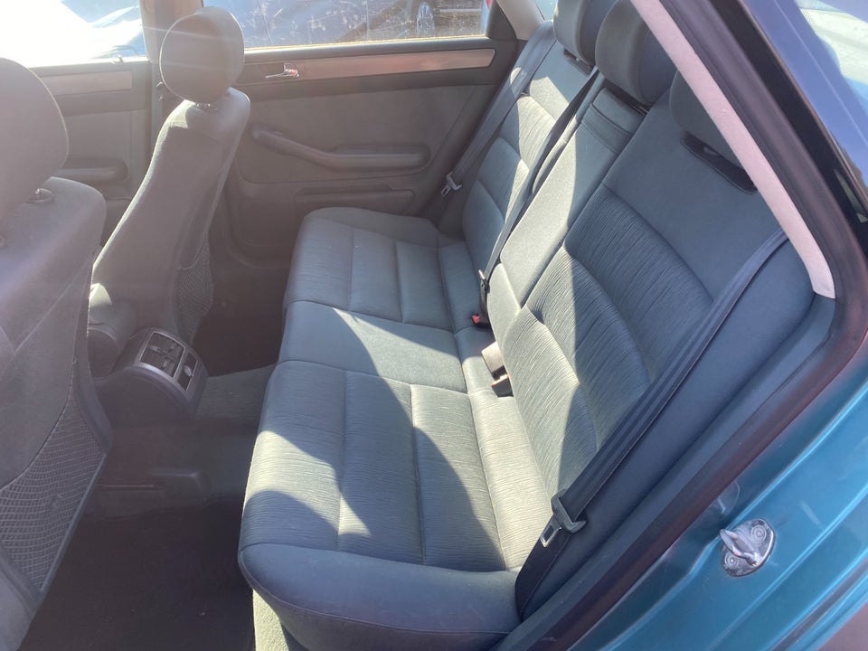 Audi A6 2,4 V6 Tiptr. 4d