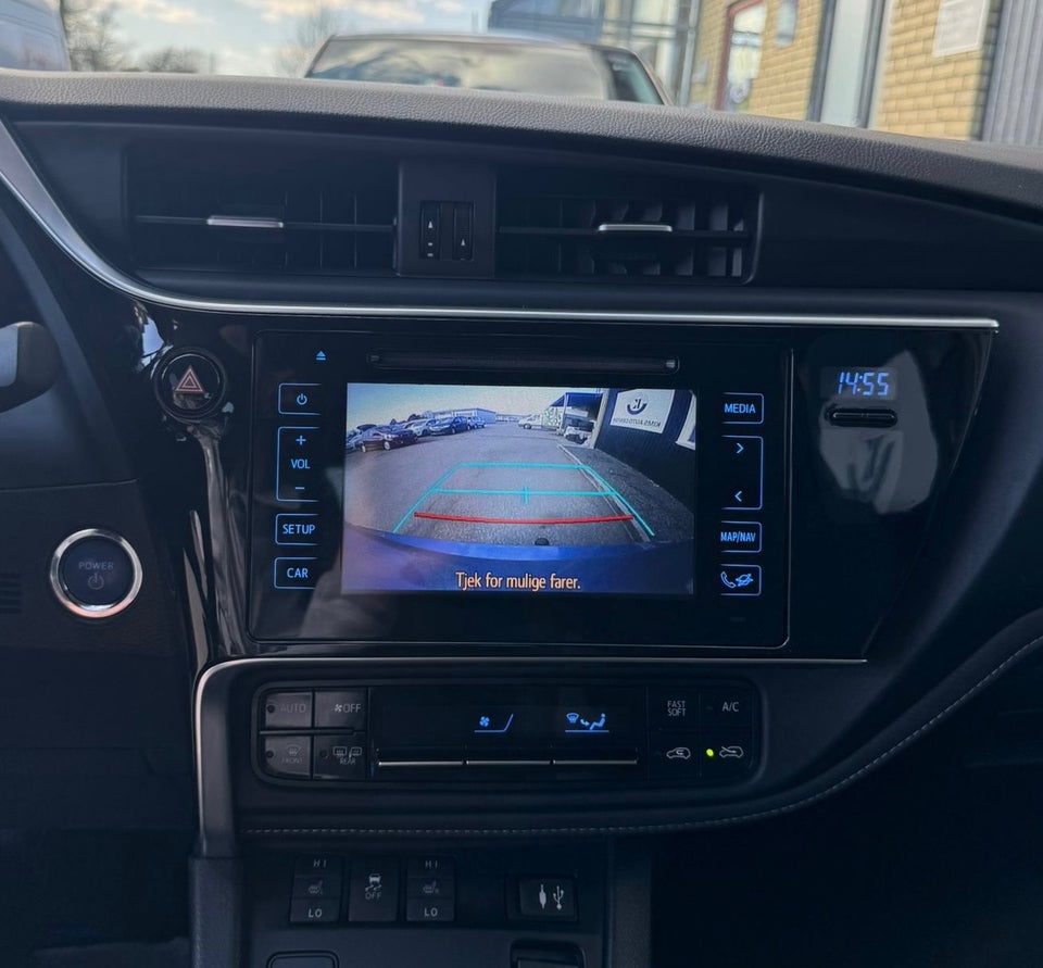 Toyota Auris 1,8 Hybrid H2 Comfort CVT 5d