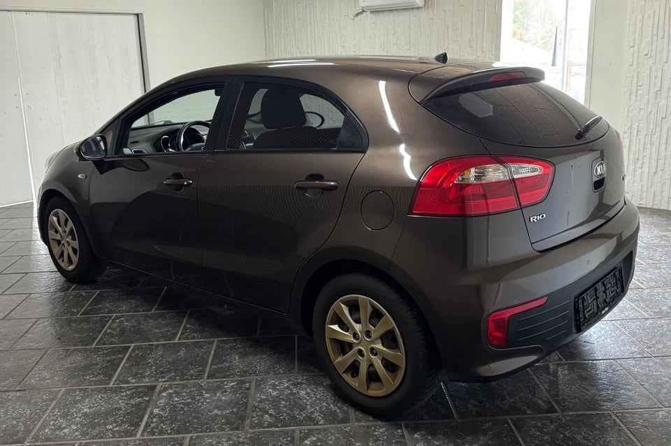 Kia Rio 1,2 CVVT Collect 5d