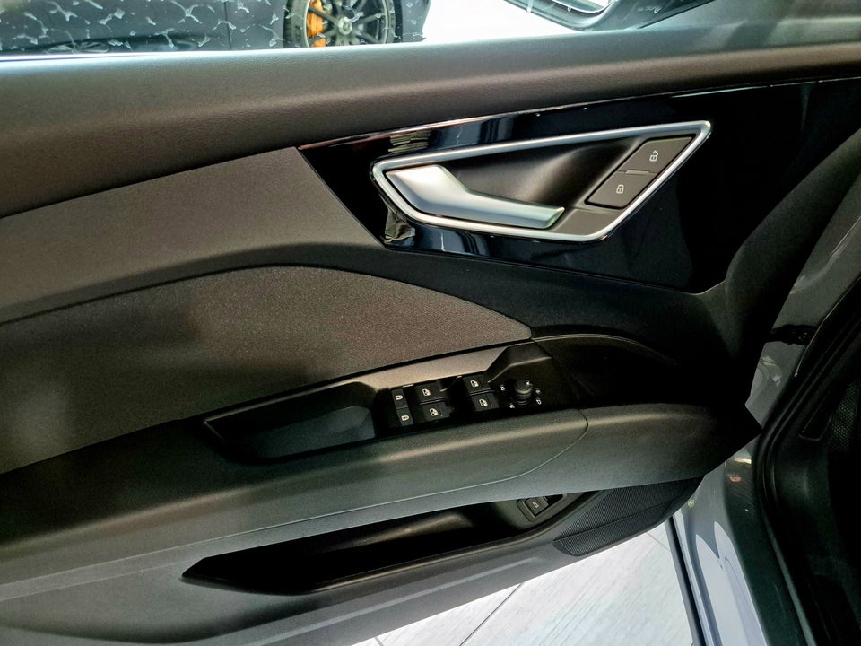 Audi Q4 e-tron 45 Progress 5d