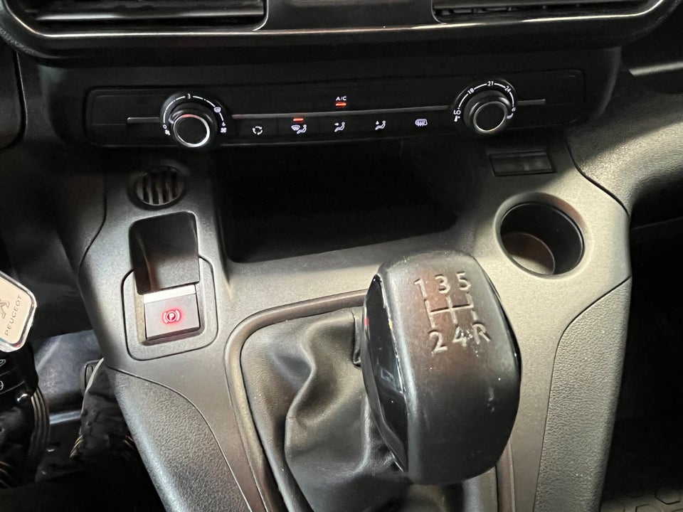 Peugeot Partner 1,5 BlueHDi 100 L2V2 Plus Van