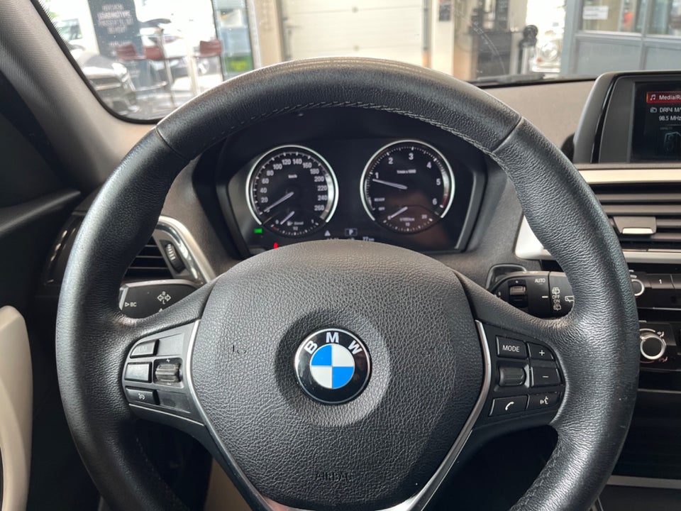 BMW 120d 2,0 Connected aut. 5d