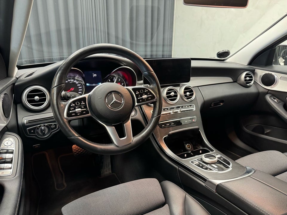 Mercedes C220 d 2,0 Advantage stc. aut. 5d