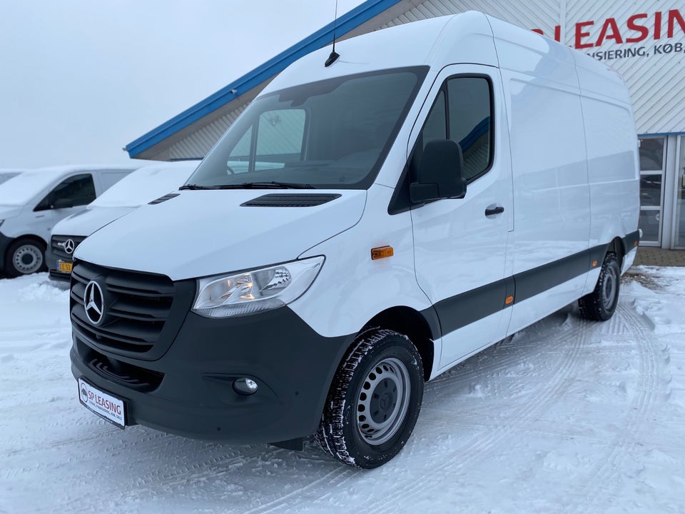 Mercedes Sprinter 317 2,0 CDi A2 Kassevogn aut. RWD