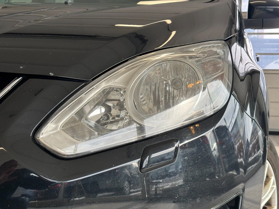 Ford C-MAX 1,6 TDCi 115 Titanium 5d