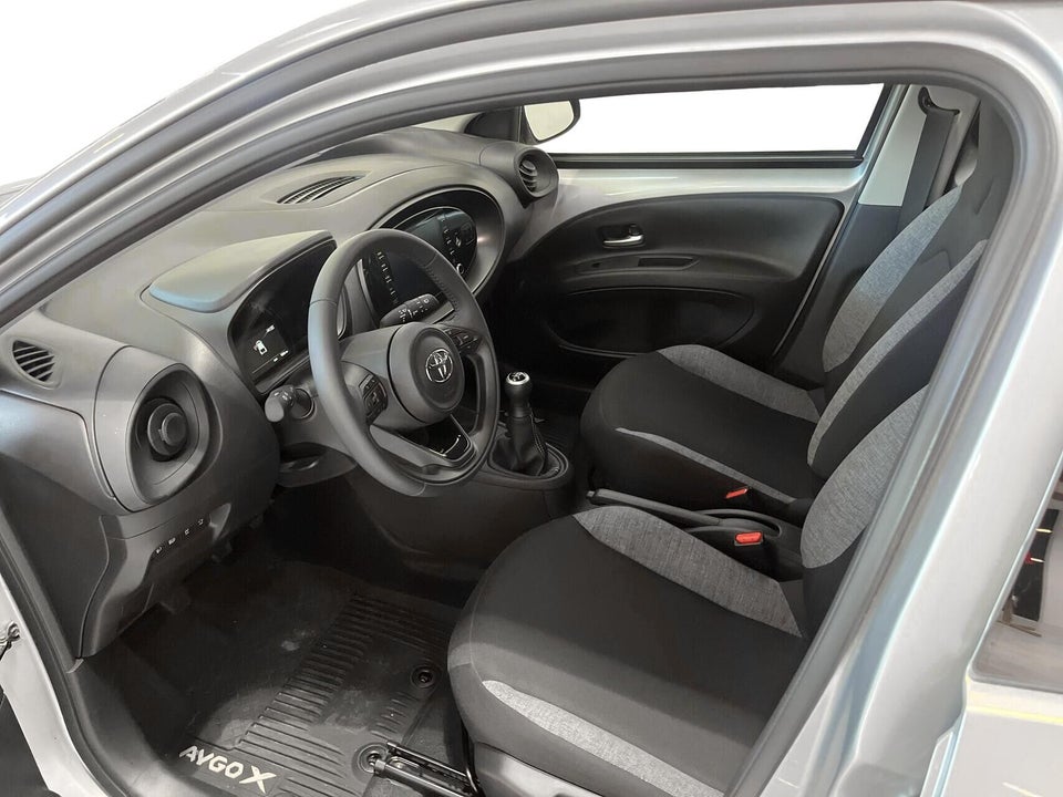 Toyota Aygo X 1,0 Active 5d