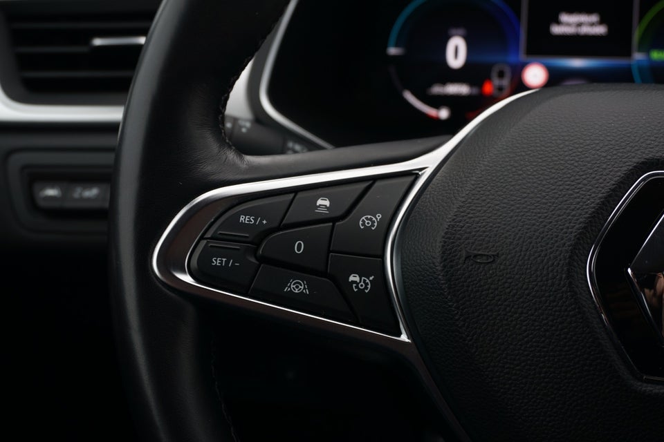 Renault Captur 1,6 E-Tech Intens 5d