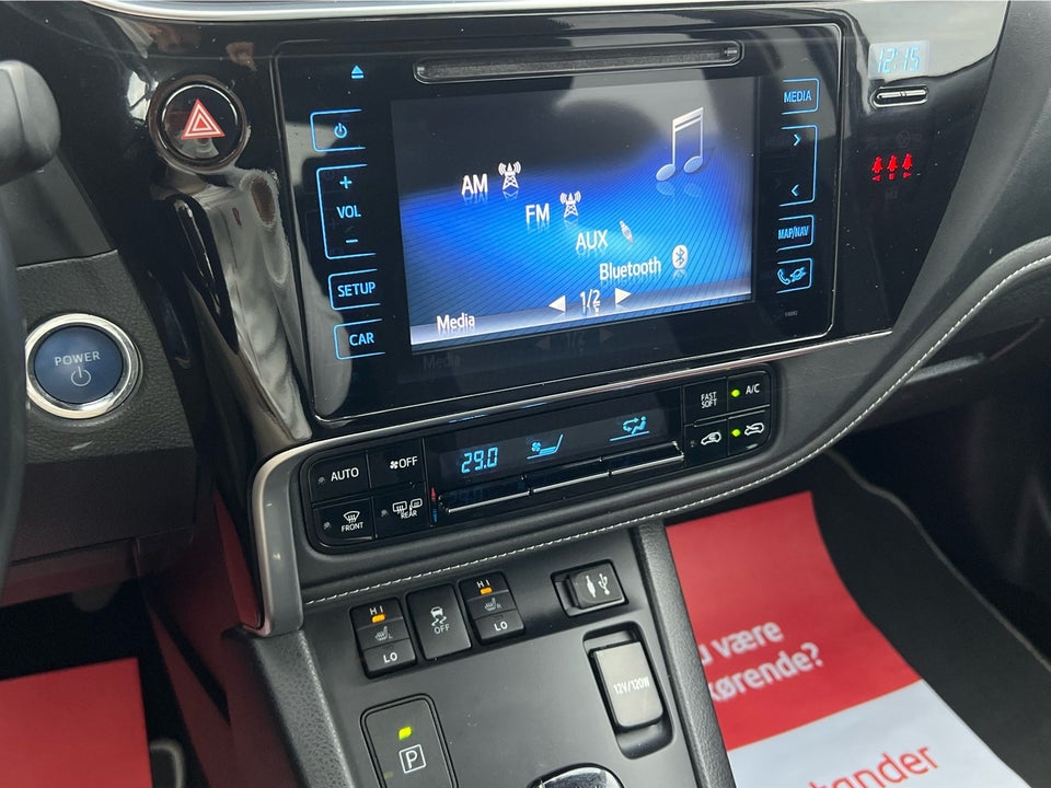 Toyota Auris 1,8 Hybrid H2 Selected CVT 5d