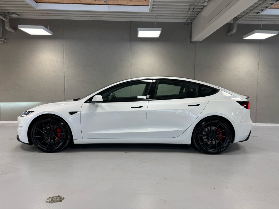 Tesla Model 3 Performance AWD 4d