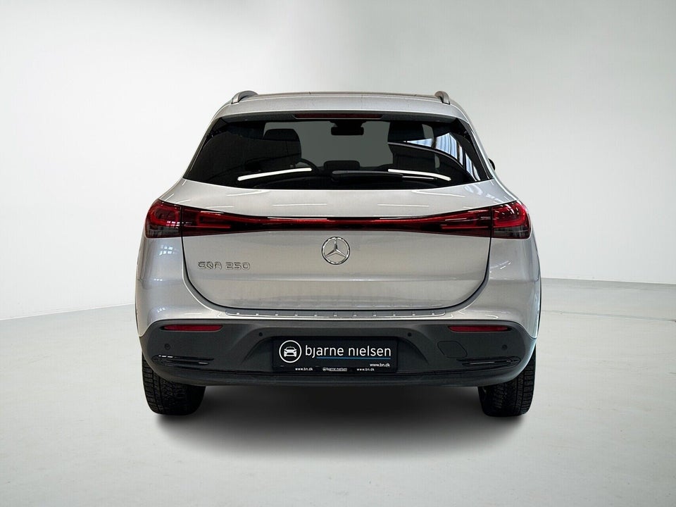 Mercedes EQA250 Progressive 5d