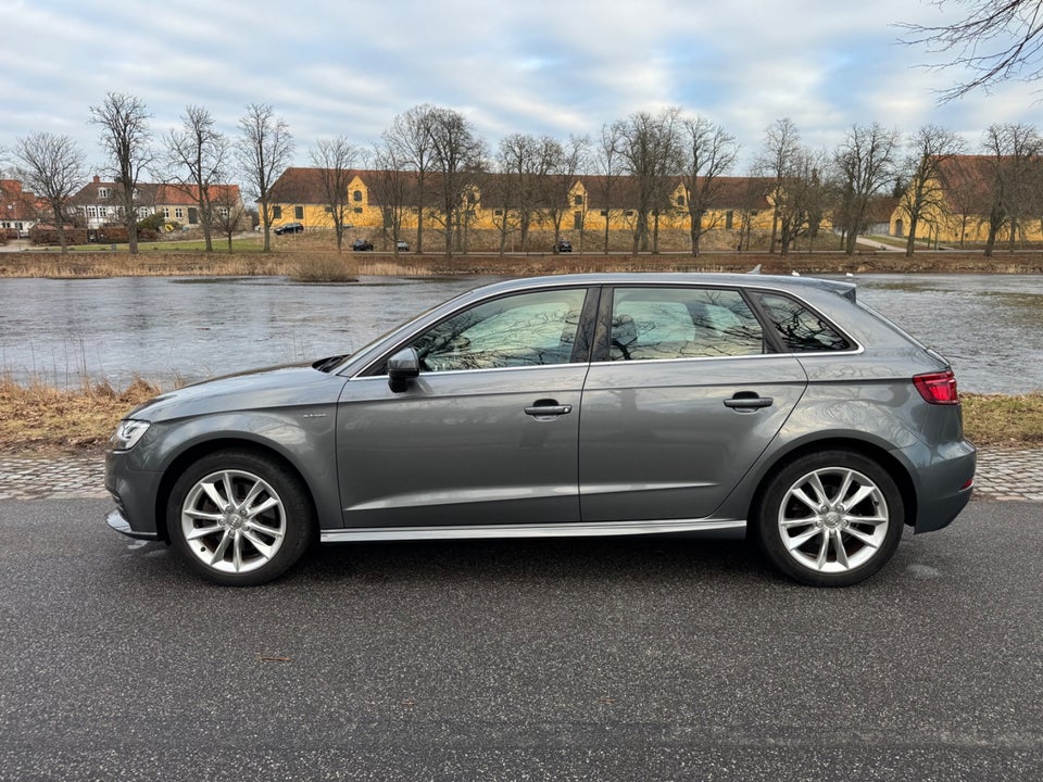 Audi A3 1,4 e-tron Sport Sportback S-tr. 5d
