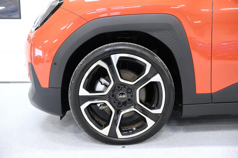 MINI Aceman E Favoured Trim M 5d