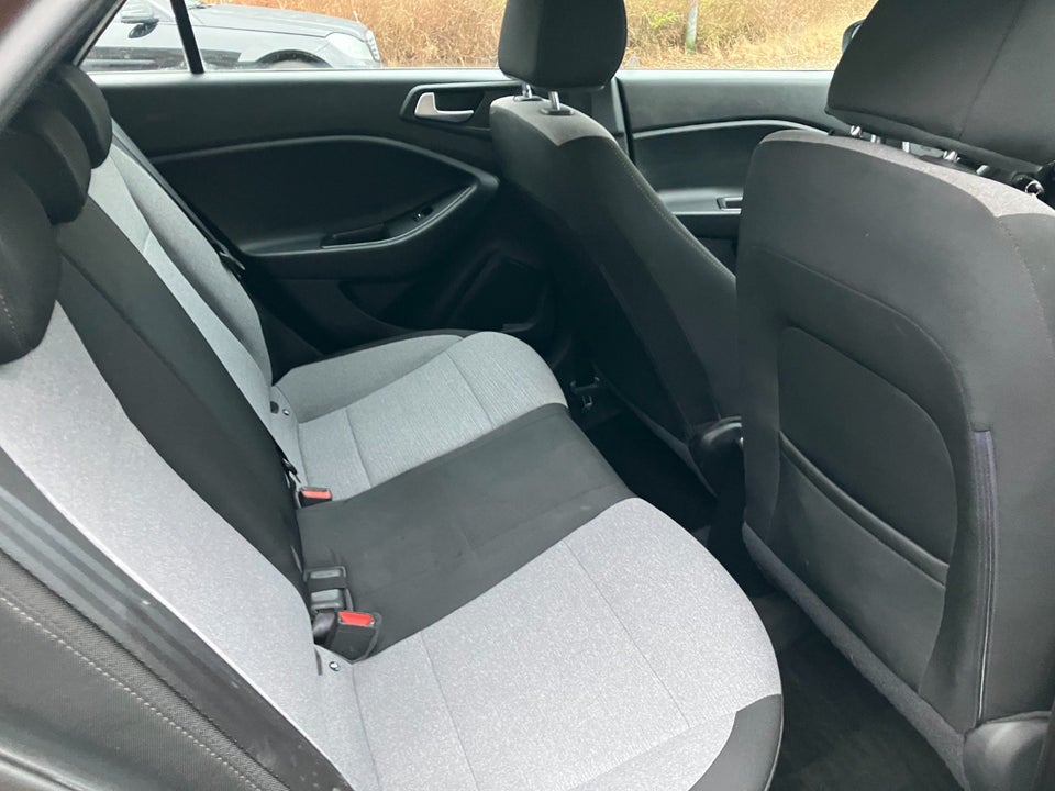 Hyundai i20 1,25 Active 5d