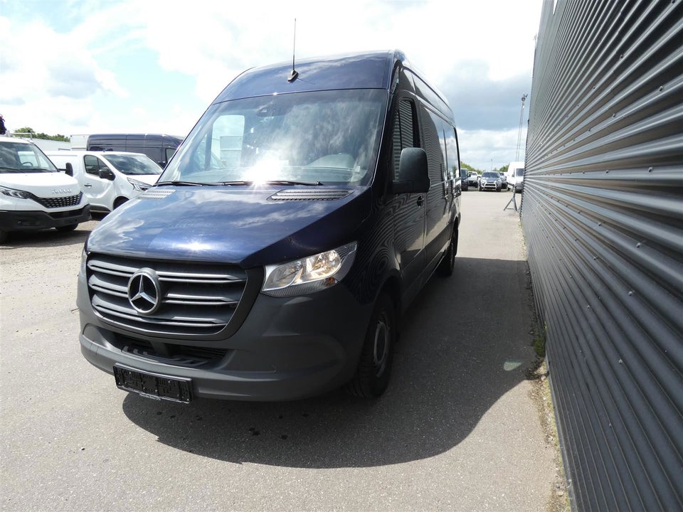 Mercedes Sprinter 316 2,2 CDi A2 Kassevogn aut. RWD