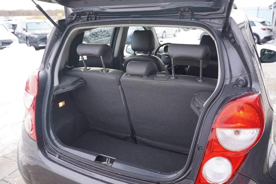 Chevrolet Spark 1,0 LS 5d