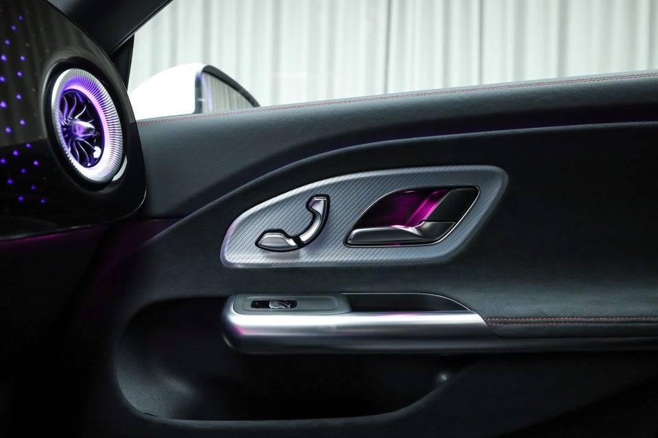 Mercedes CLA250+ electric AMG Premium 4d