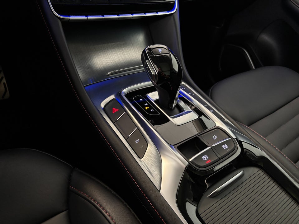 MG EHS 1,5 PHEV Luxury 5d