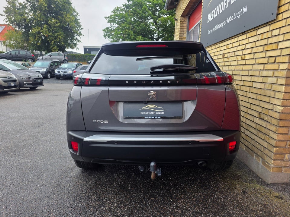 Peugeot 2008 1,2 PureTech 100 Allure 5d