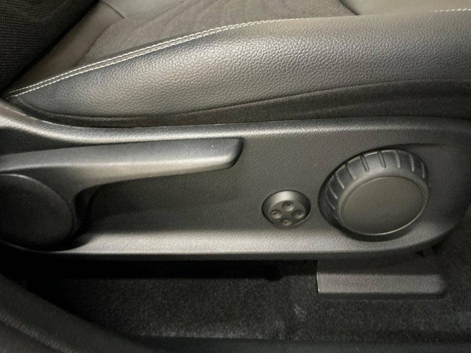 Mercedes EQB250 Progressive 7prs 5d