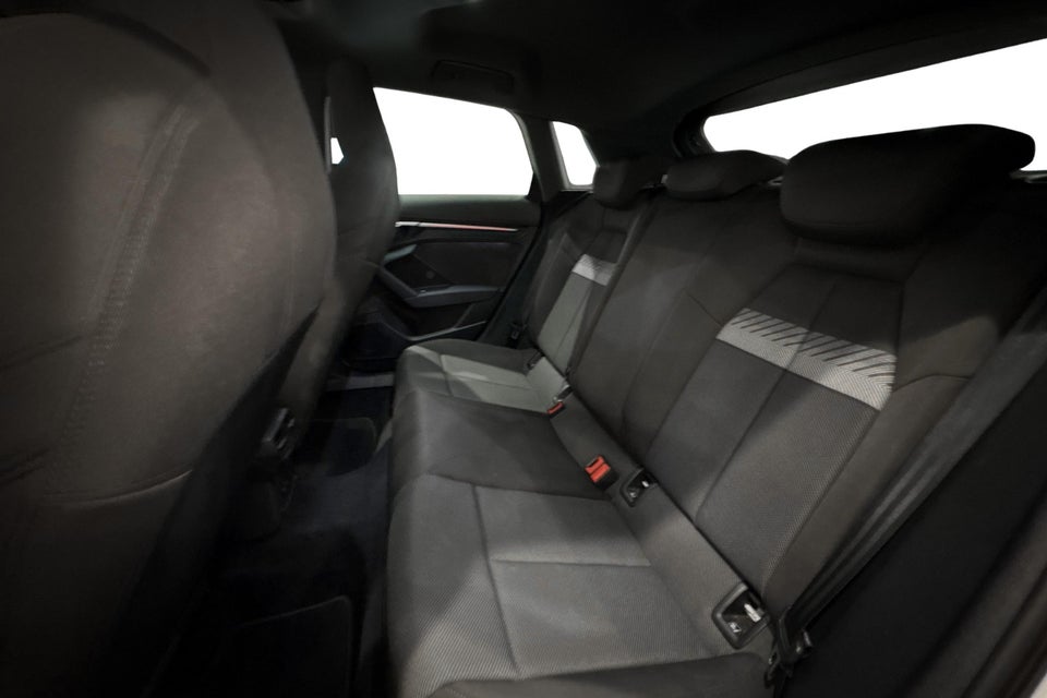 Audi A3 40 TFSi e Prestige Sportback S-tr. 5d