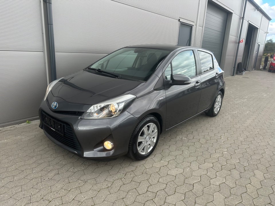 Toyota Yaris 1,5 Hybrid H2 Touch CVT 5d