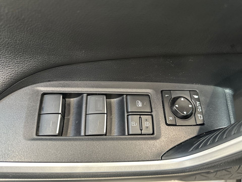 Toyota RAV4 2,5 Plug-in Hybrid H3 Comfort AWD-i 5d