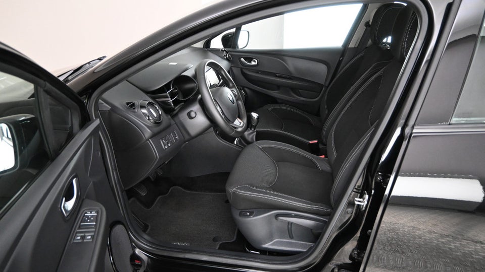 Renault Clio IV 0,9 TCe 90 Zen Sport Tourer 5d