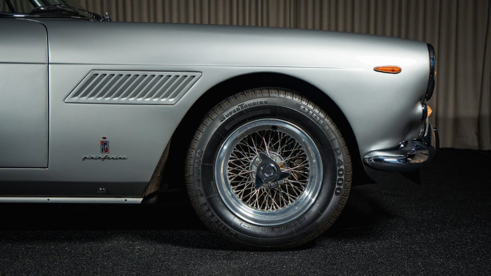 Ferrari 250 GTE 3,0  2d