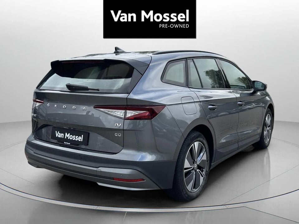Skoda Enyaq 60 iV Loft 5d