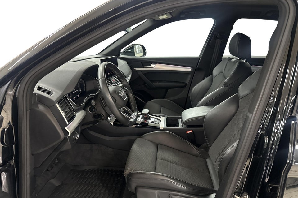 Audi Q5 50 TFSi e S-line quattro S-tr. 5d