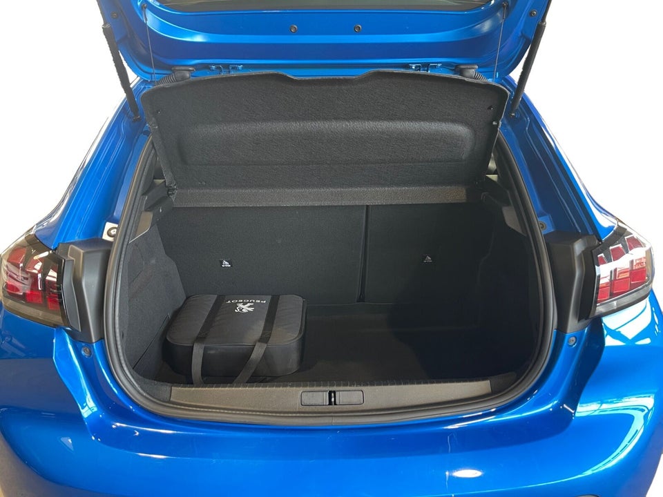 Peugeot e-208 50 Active 5d