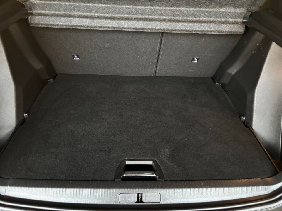 Peugeot 2008 1,5 BlueHDi 130 Allure Pack EAT8 5d