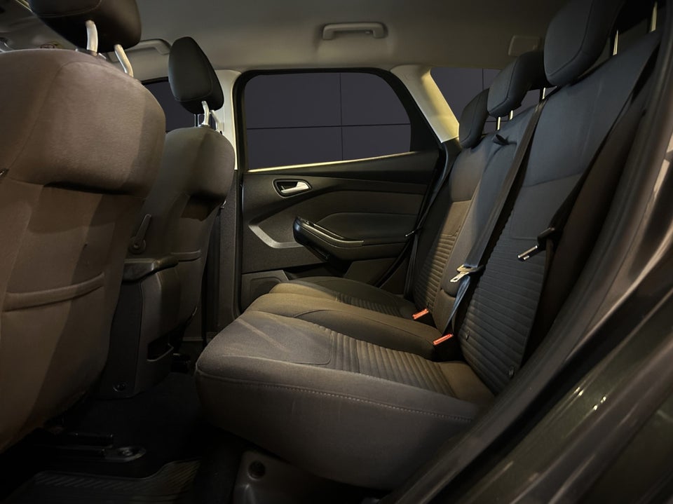 Ford Focus 1,0 SCTi 125 Titanium stc. 5d