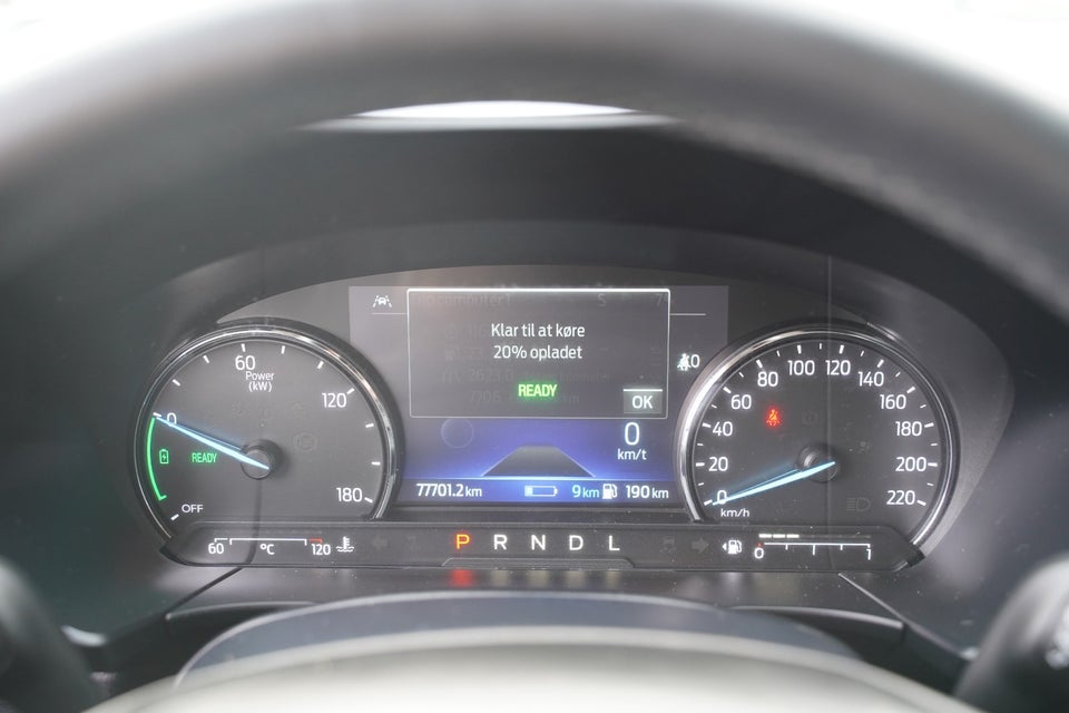 Ford Kuga 2,5 PHEV Titanium CVT 5d