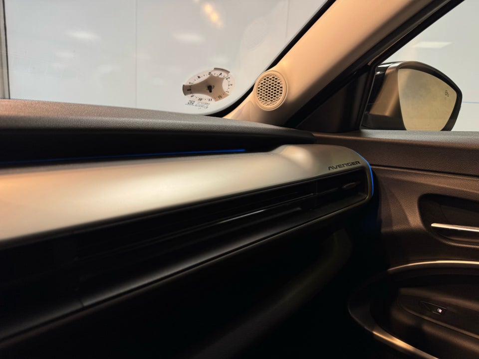 Jeep Avenger 54 Summit 5d