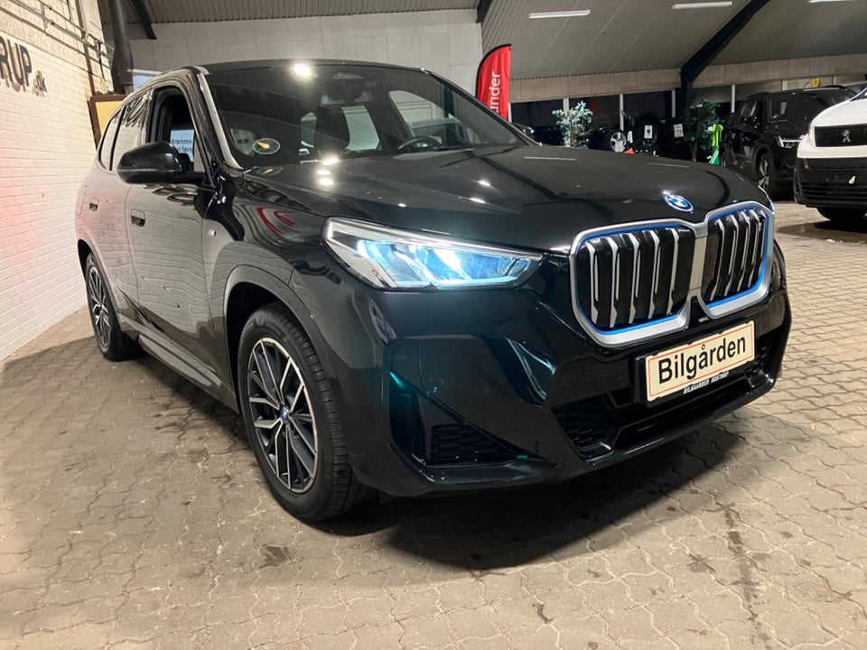 BMW iX1 xDrive30 M-Sport 5d