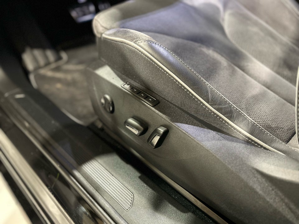 Skoda Enyaq 80x iV Sportline 5d