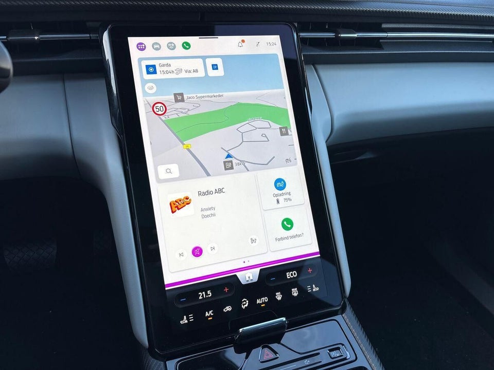 Ford Explorer 77 Premium Extended Range 5d