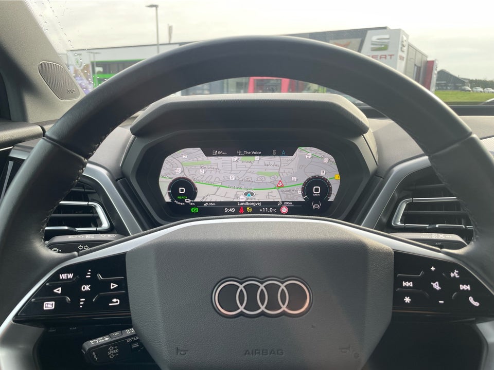 Audi Q4 e-tron 40 S-line 5d